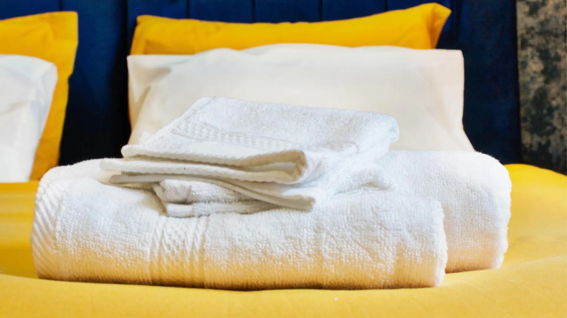 Elegant Regency Apartment With Views & Netflix Near The Sea Brighton United Kingdom